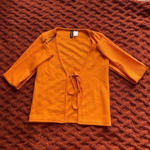 h&m divided orange front tie long sleeve top size xs